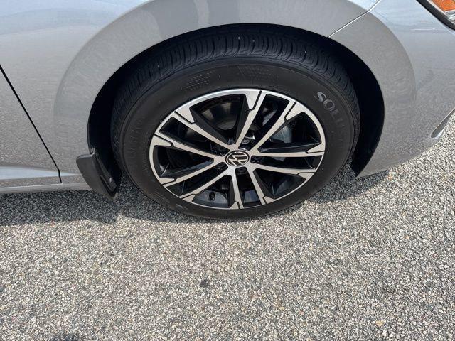 used 2024 Volkswagen Jetta car, priced at $22,000