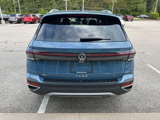 new 2025 Volkswagen Taos car, priced at $32,138