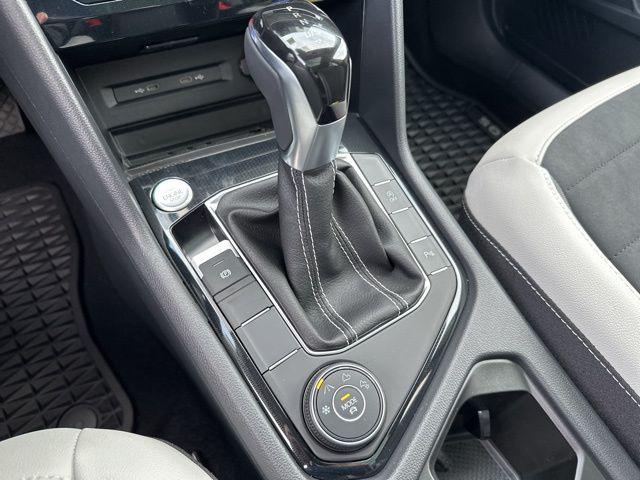 new 2025 Volkswagen Taos car, priced at $32,138