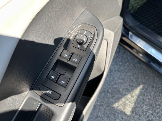 new 2025 Volkswagen Taos car, priced at $31,624