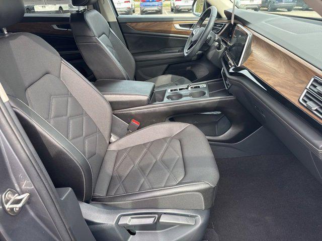 used 2024 Volkswagen Atlas car, priced at $35,500