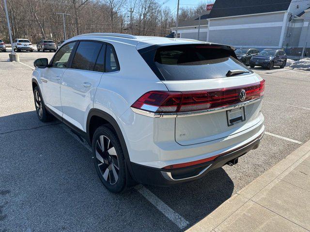 new 2025 Volkswagen Atlas Cross Sport car, priced at $43,656
