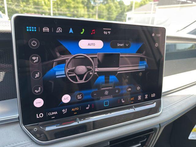 new 2025 Volkswagen Tiguan car, priced at $34,921