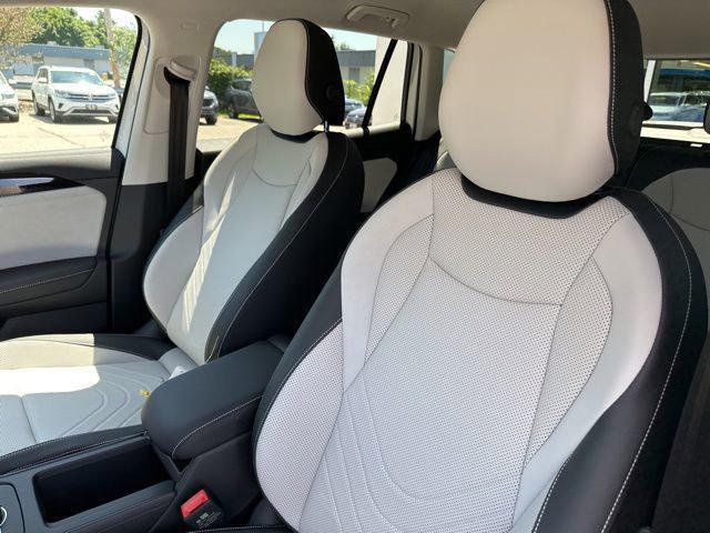 new 2025 Volkswagen Tiguan car, priced at $34,921