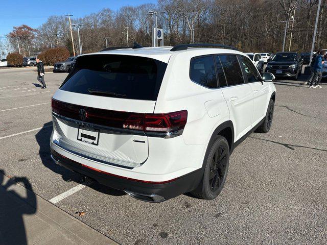 new 2025 Volkswagen Atlas car, priced at $47,030