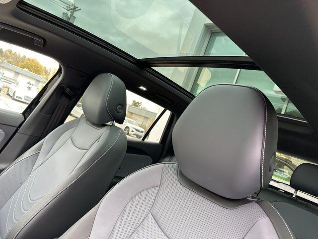 new 2026 Volkswagen Tiguan car, priced at $40,337