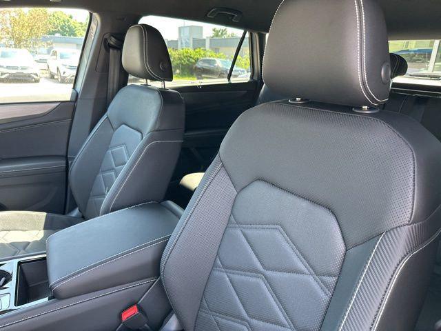 new 2025 Volkswagen Atlas Cross Sport car, priced at $43,956