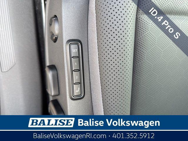 new 2025 Volkswagen ID.4 car, priced at $49,826