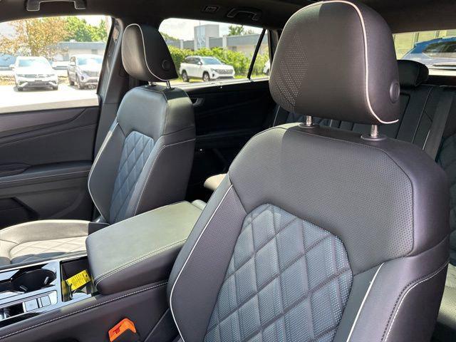 new 2025 Volkswagen Atlas Cross Sport car, priced at $51,831