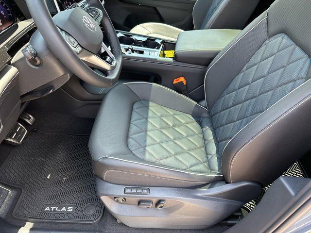new 2025 Volkswagen Atlas Cross Sport car, priced at $51,831