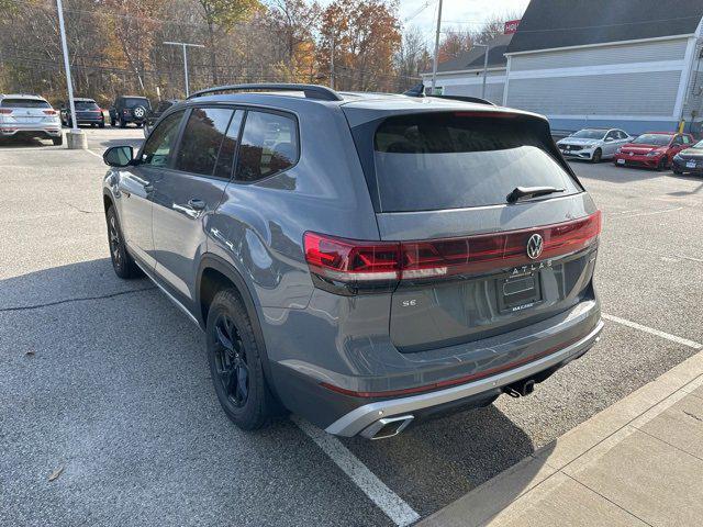 new 2025 Volkswagen Atlas car, priced at $48,236