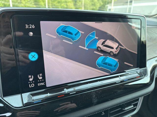 new 2025 Volkswagen Atlas car, priced at $39,725