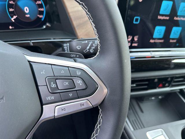 new 2025 Volkswagen Atlas car, priced at $39,725