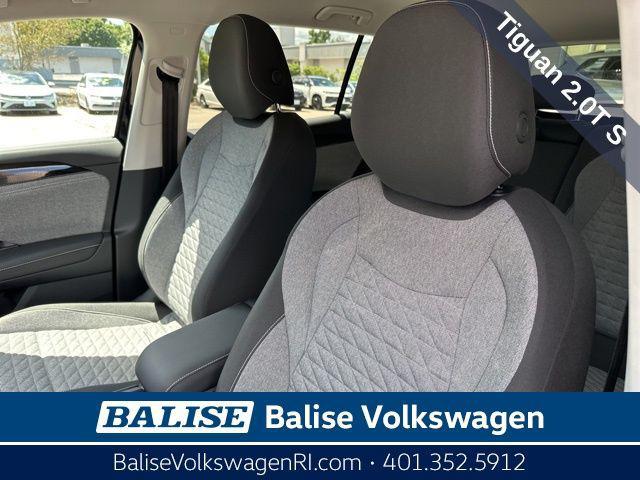 new 2025 Volkswagen Tiguan car, priced at $31,544