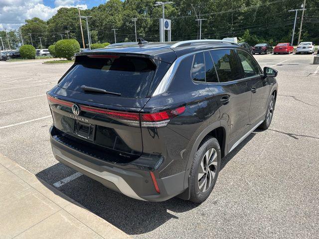 new 2025 Volkswagen Tiguan car, priced at $30,294