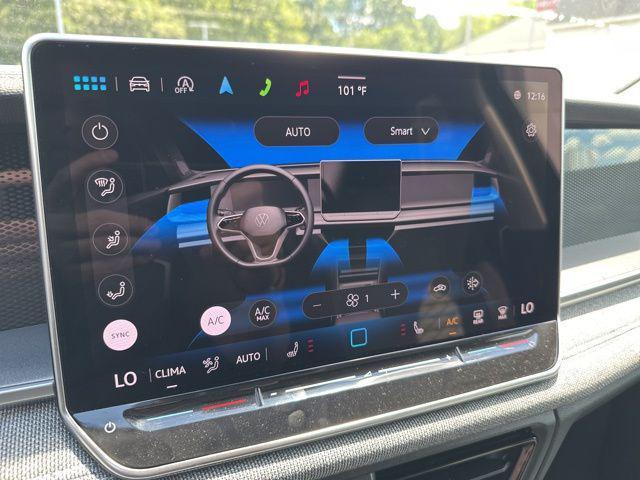 new 2025 Volkswagen Tiguan car, priced at $30,294