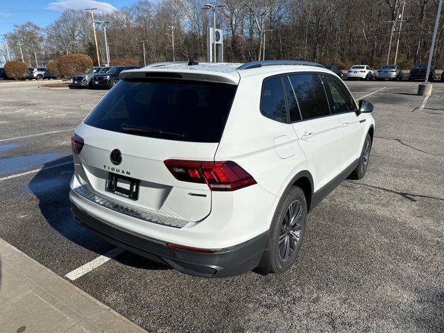 new 2024 Volkswagen Tiguan car, priced at $34,651