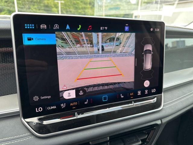 new 2025 Volkswagen Tiguan car, priced at $35,094