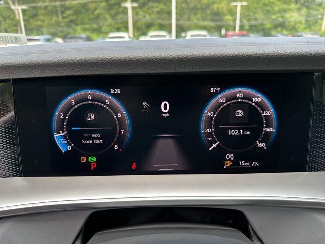 new 2025 Volkswagen Tiguan car, priced at $35,094