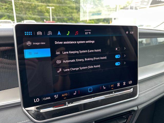 new 2025 Volkswagen Tiguan car, priced at $35,094