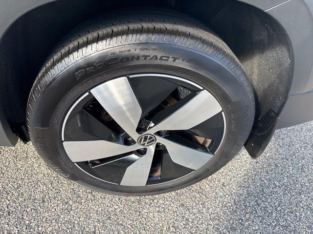 used 2024 Volkswagen Taos car, priced at $23,500
