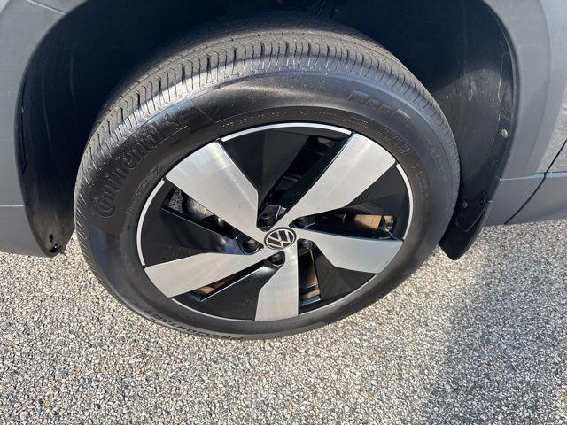 used 2024 Volkswagen Taos car, priced at $23,500