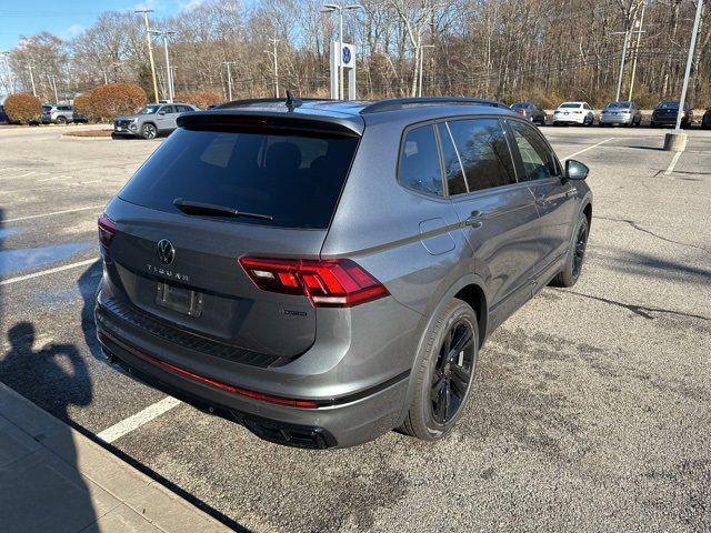 new 2024 Volkswagen Tiguan car, priced at $37,209