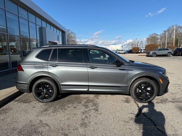 new 2024 Volkswagen Tiguan car, priced at $37,209