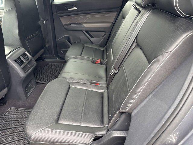 used 2021 Volkswagen Atlas Cross Sport car, priced at $25,500