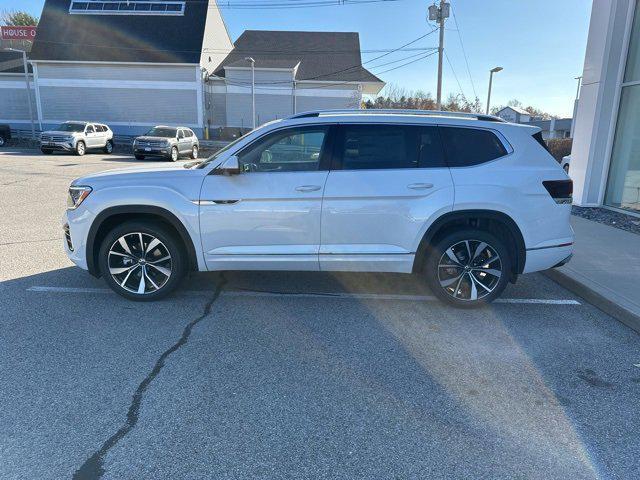 new 2025 Volkswagen Atlas car, priced at $56,289