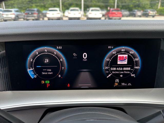 new 2025 Volkswagen Tiguan car, priced at $36,294