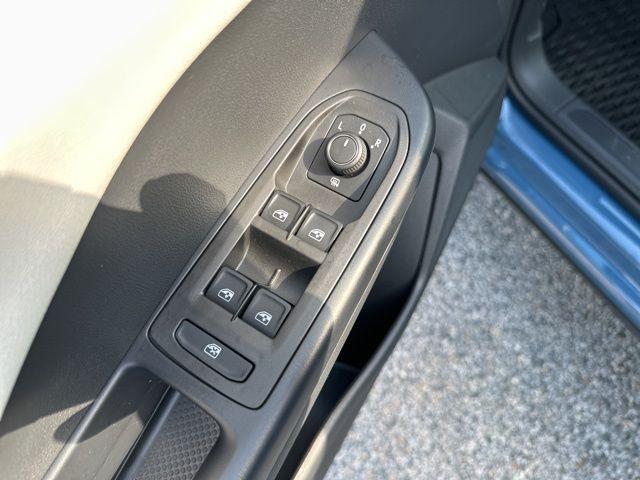 new 2025 Volkswagen Taos car, priced at $27,994