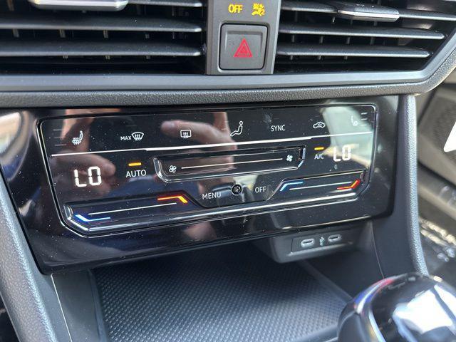 new 2025 Volkswagen Jetta car, priced at $24,632