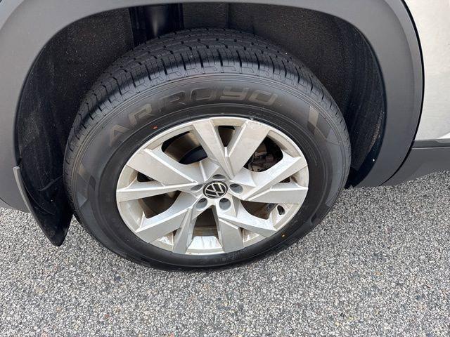 used 2021 Volkswagen Atlas Cross Sport car, priced at $23,000
