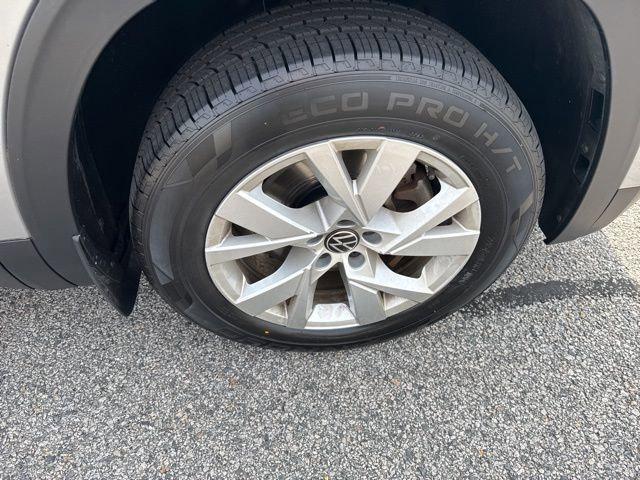 used 2021 Volkswagen Atlas Cross Sport car, priced at $23,000