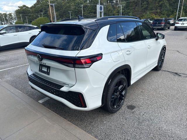 new 2025 Volkswagen Tiguan car, priced at $37,888