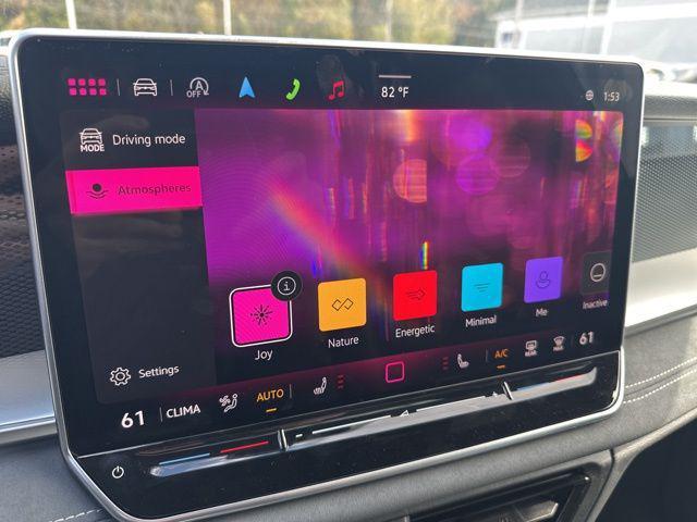 new 2025 Volkswagen Tiguan car, priced at $37,888