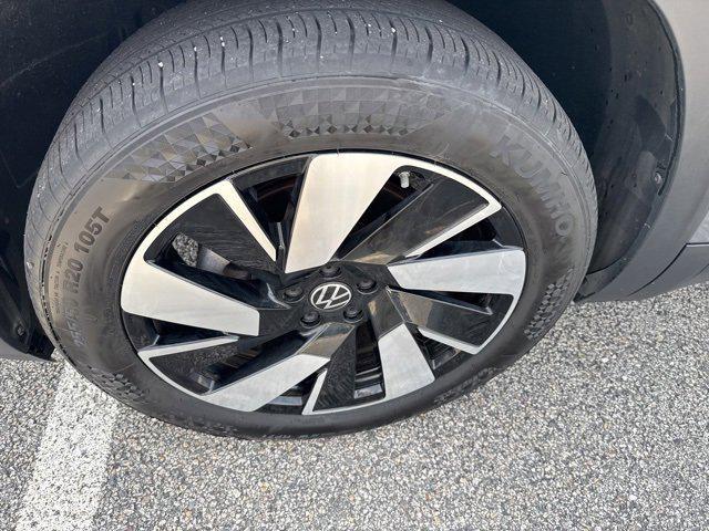 used 2024 Volkswagen Atlas Cross Sport car, priced at $36,500