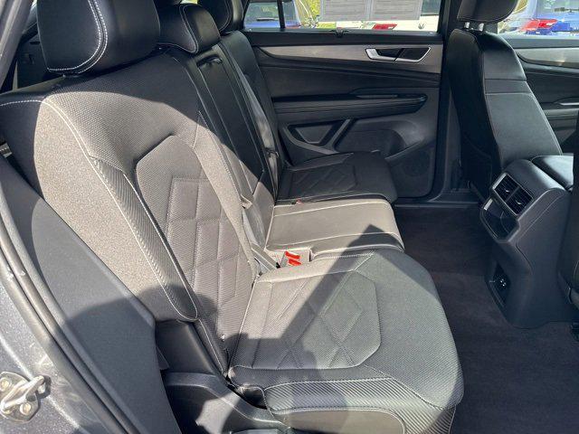 used 2024 Volkswagen Atlas Cross Sport car, priced at $36,500