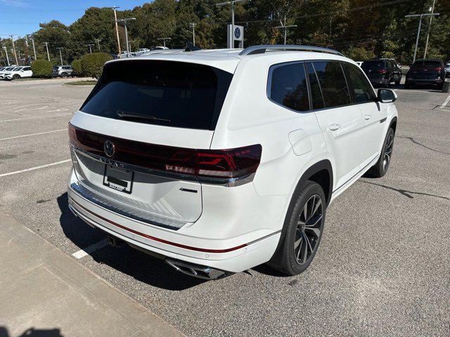 new 2024 Volkswagen Atlas car, priced at $54,404