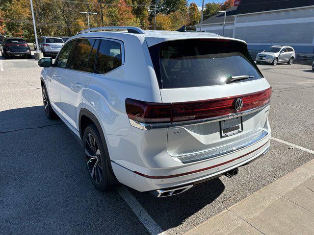 new 2024 Volkswagen Atlas car, priced at $54,404