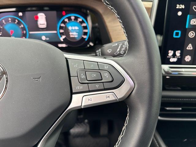 used 2025 Volkswagen Atlas car, priced at $36,900