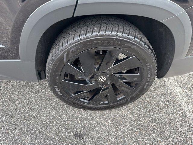 used 2024 Volkswagen Taos car, priced at $30,500