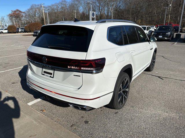 new 2025 Volkswagen Atlas car, priced at $55,056