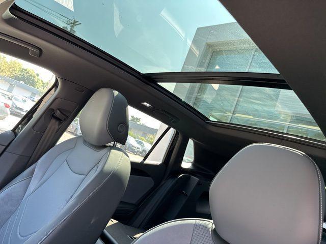 new 2025 Volkswagen Tiguan car, priced at $36,786