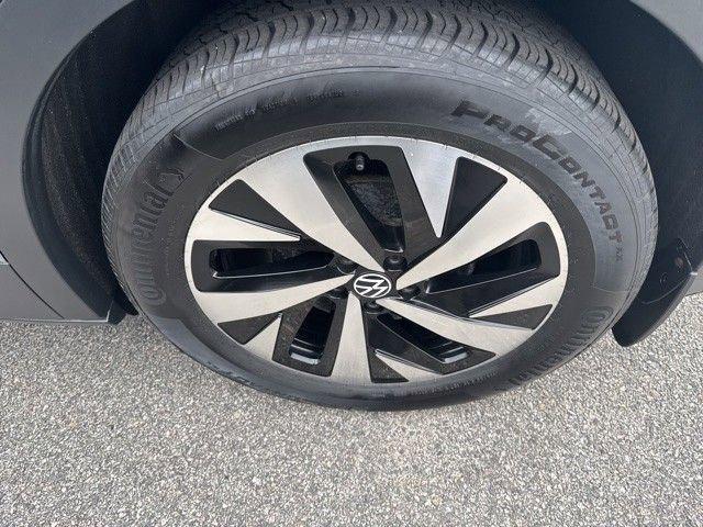 used 2023 Volkswagen ID.4 car, priced at $26,000