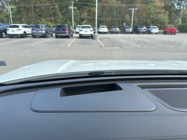 new 2025 Volkswagen Tiguan car, priced at $37,952