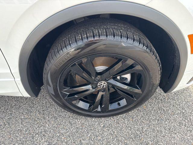 used 2024 Volkswagen Tiguan car, priced at $34,500