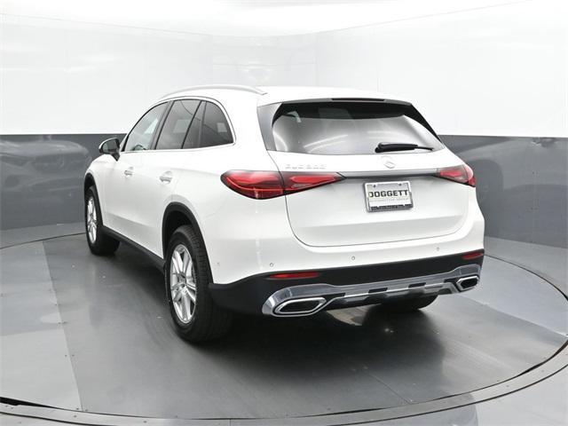 new 2025 Mercedes-Benz GLC 300 car, priced at $54,585