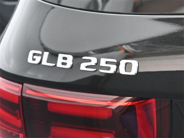 new 2025 Mercedes-Benz GLB 250 car, priced at $47,145